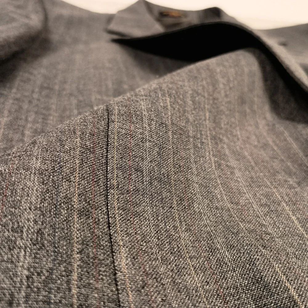 Vintage David Barry 42R 36x29 Men's Suit Grey 4 Color Pinstripe Wool Blend